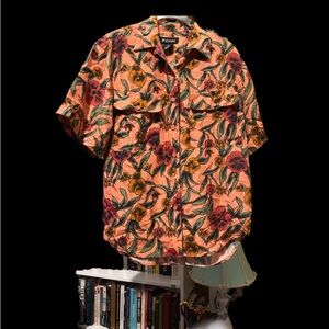 VINTAGE 100% SILK BOGARI Floral Short Sleeve Shirt
